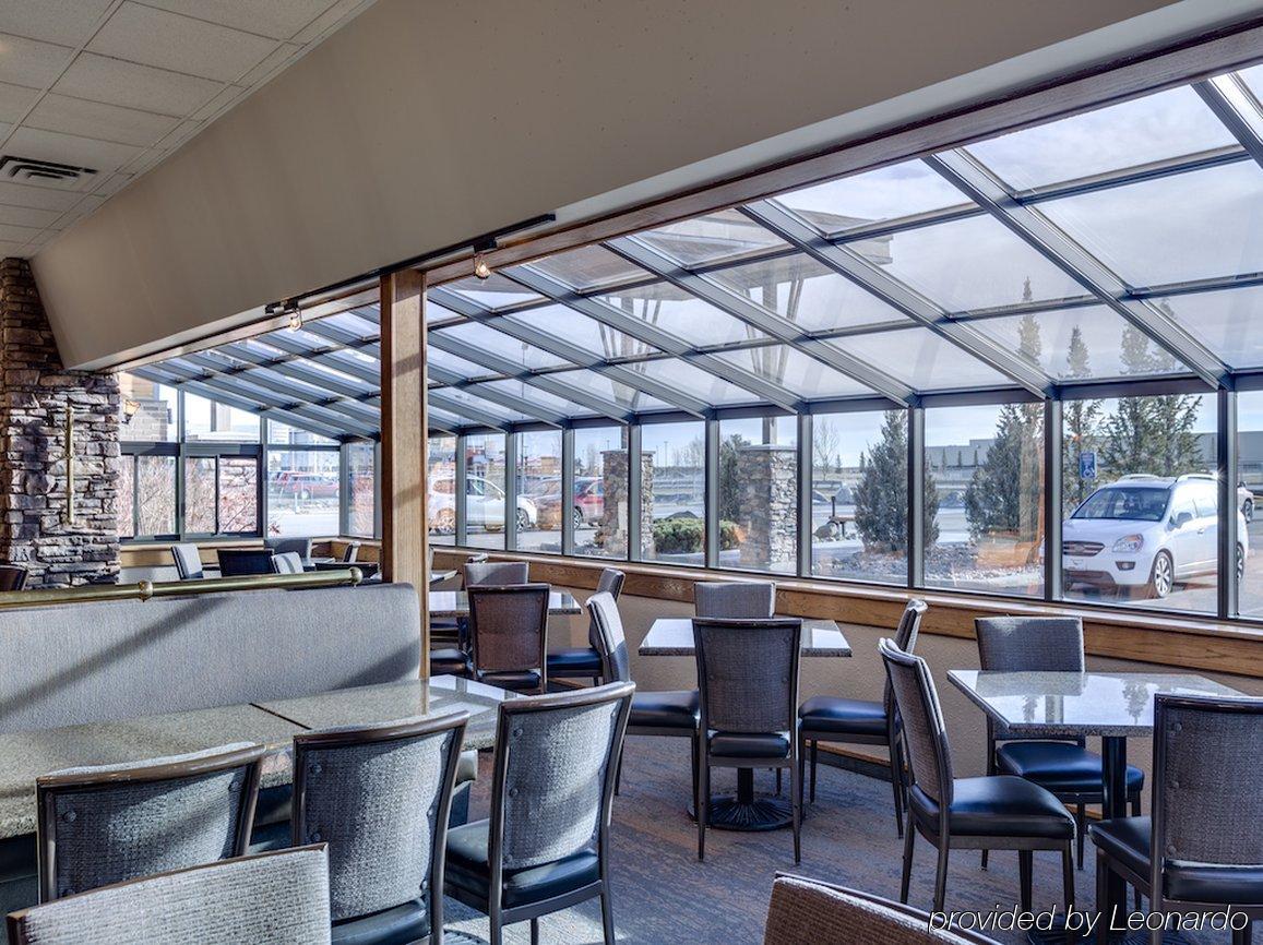 Heritage Inn Hotel & Convention Centre - High River Екстериор снимка
