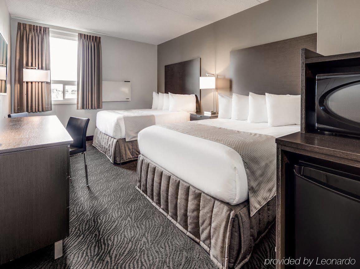 Heritage Inn Hotel & Convention Centre - High River Екстериор снимка
